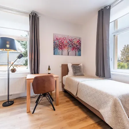 Appartement Möbliertes M319 *